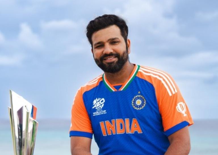 रोहित शर्मा ने तोड़ा अफरीदी का 10 साल पुराना विश्व रिकॉर्ड, बने ODI में सबसे ज्यादा छक्के लगाने वाले बल्लेबाज