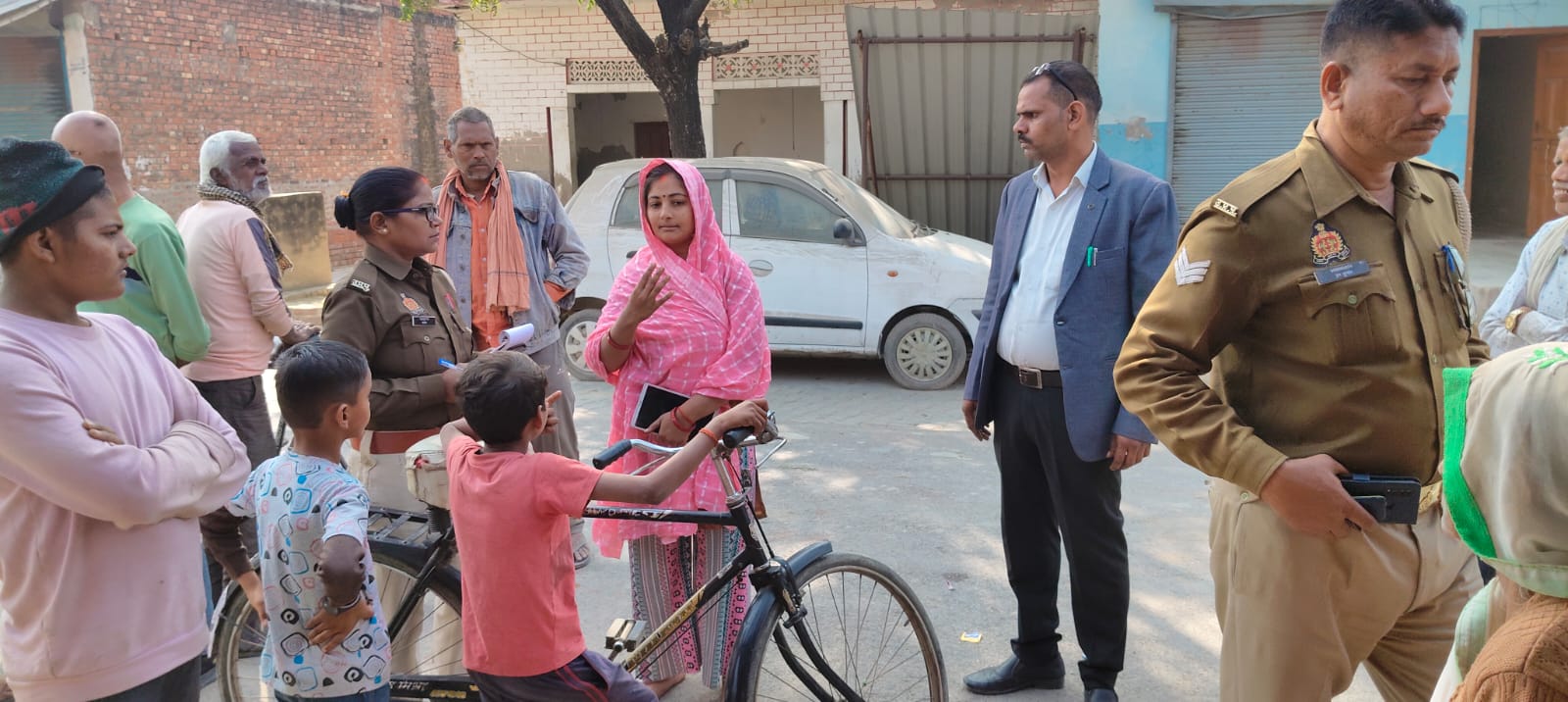 ऊंचाहार में चोरों का आतंक: बुजुर्ग किसान के घर से आठ बकरियां चोरी, डेढ़ लाख का नुकसान