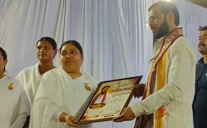 रायबरेली में कैबिनेट मंत्री मनोज पाण्डेय का भव्य नागरिक अभिनंदन, राहुल गांधी पर साधा निशाना