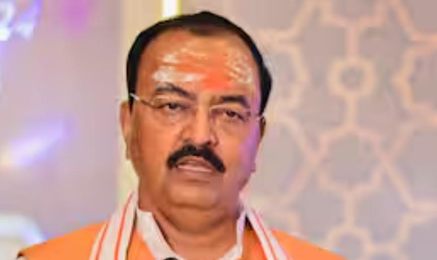 रायबरेली: शिव महापुराण कथा में उमड़ा आस्था का सैलाब, डिप्टी सीएम केशव प्रसाद मौर्य ने सपा पर साधा तीखा निशाना